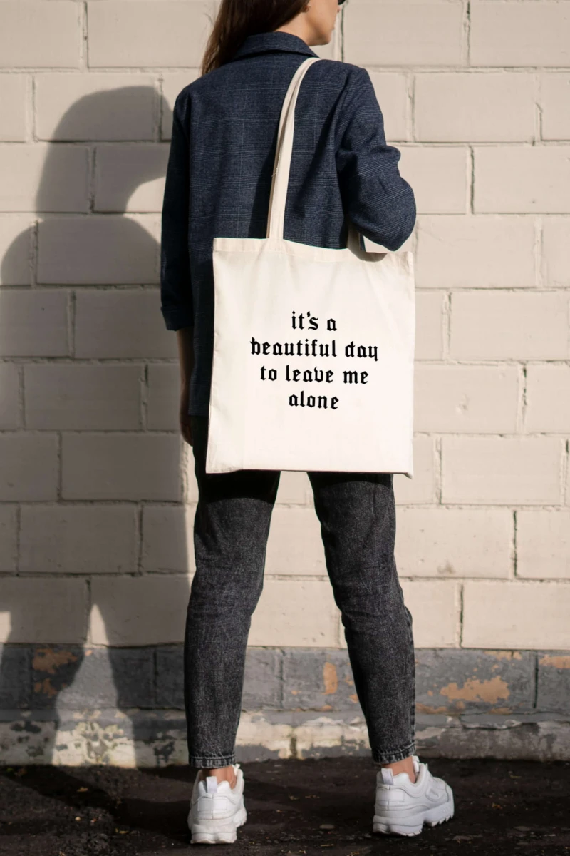 BeautifulDaymodeltorba-min (1).jpg