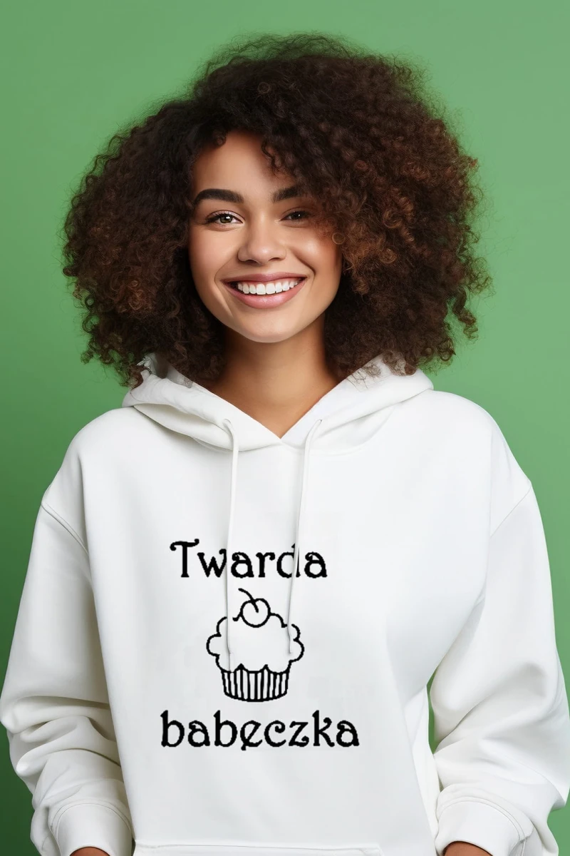 twarda babeczka bluza model.jpg